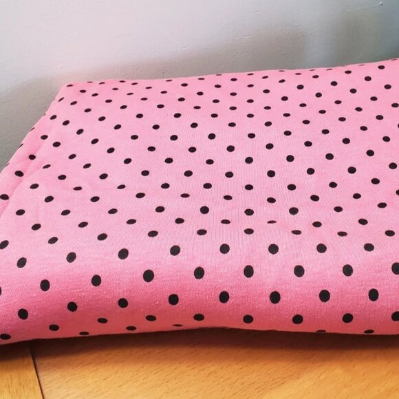 JERSEY FABRIC 88" x 48" PINK BLACK POLKA DOTS STRETCHABLE NEW CRAFT SEWING DECOR - Picture 1 of 5